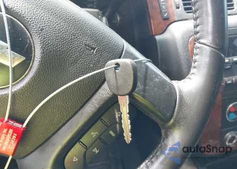 2007 Chevrolet Silverado 1500 Ltz z USA, uszkodzony, nr VIN 2GCEK13M271514208